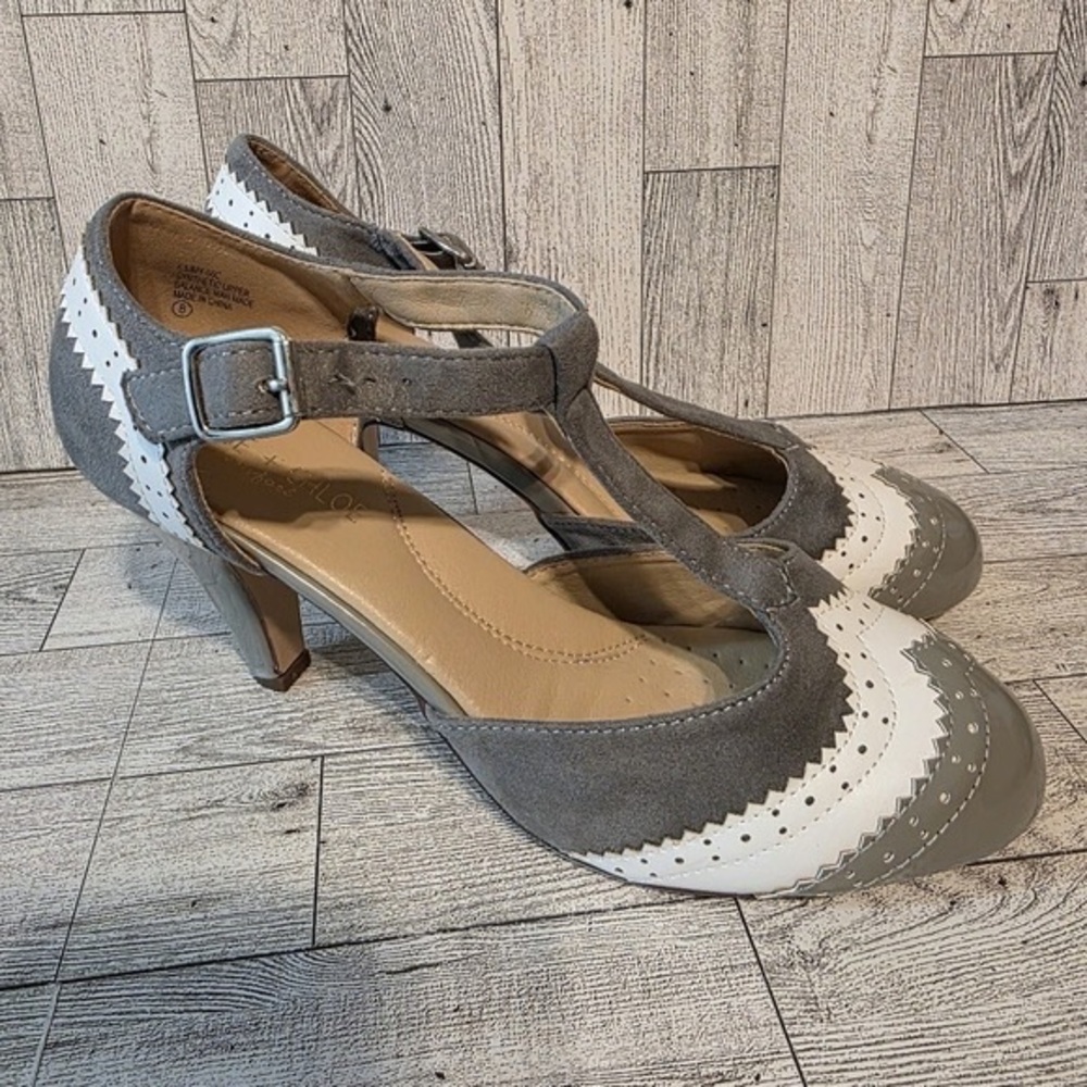 Chase + Chloe Gray and White T-Strap Heels